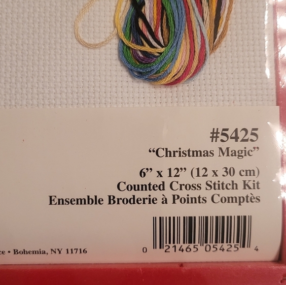 Vintage - Shelly Rasche Christmas Magic Cross Stitch with Frame 6" x 12" - Picture 4 of 4